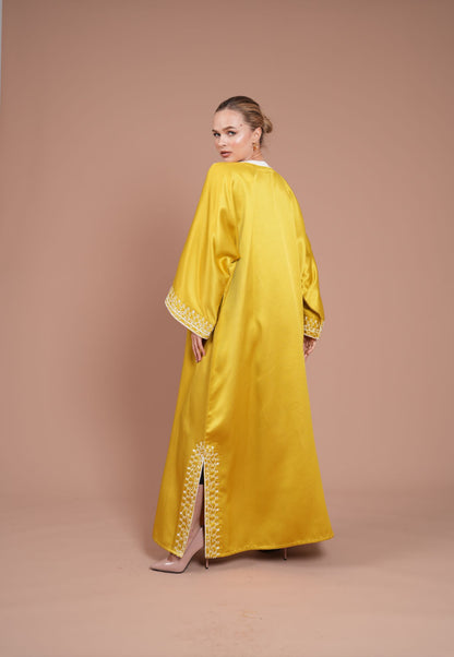 daraa with white embroidery