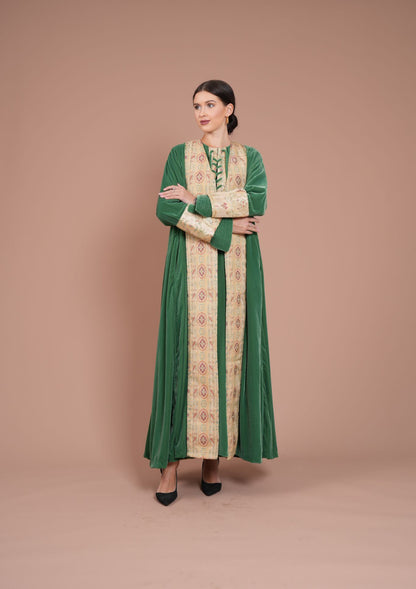 green daraa and bisht, two piece set