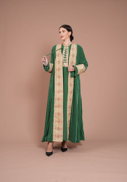 green daraa and bisht, two piece set