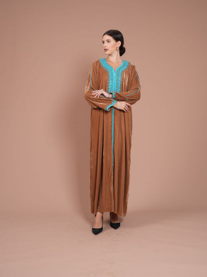 velvet daraa with turquoise details