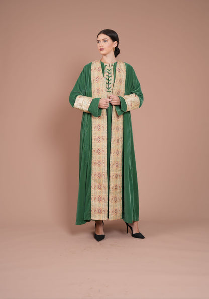 green daraa and bisht, two piece set