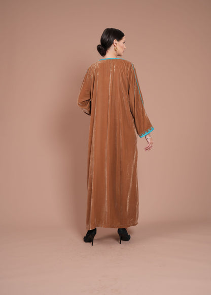 velvet daraa with turquoise details